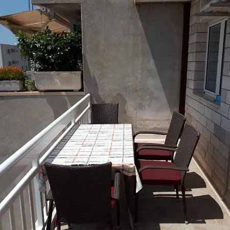 Sophie Apartment