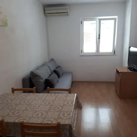 Sophie Apartment Makarska
